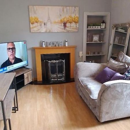 Lovely 2 Bedroom Apartment In Heart Of Dundee Exterior foto