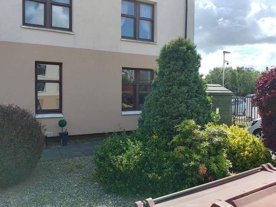 Lovely 2 Bedroom Apartment In Heart Of Dundee Exterior foto